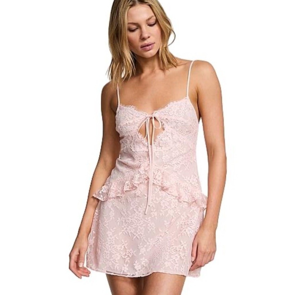 VICTORIA'S SECRET DREAM ANGELS DARE TO DREAM LACE FLOUNCE MINI SLIP DRESS PINK S